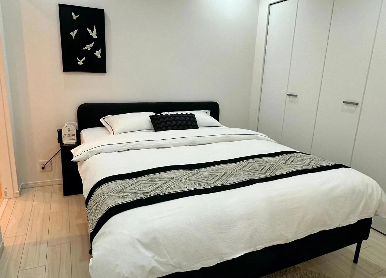 Roppongi 4 Minutes, 4 Person Mansion,Dyson Hair Dryer, Pola Toiletries Apartment Tokyo