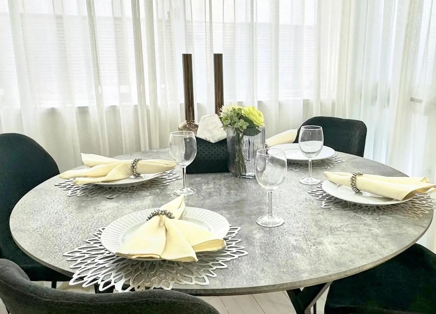 Roppongi 4 Minutes, 4 Person Mansion,Dyson Hair Dryer, Pola Toiletries Apartment Tokyo