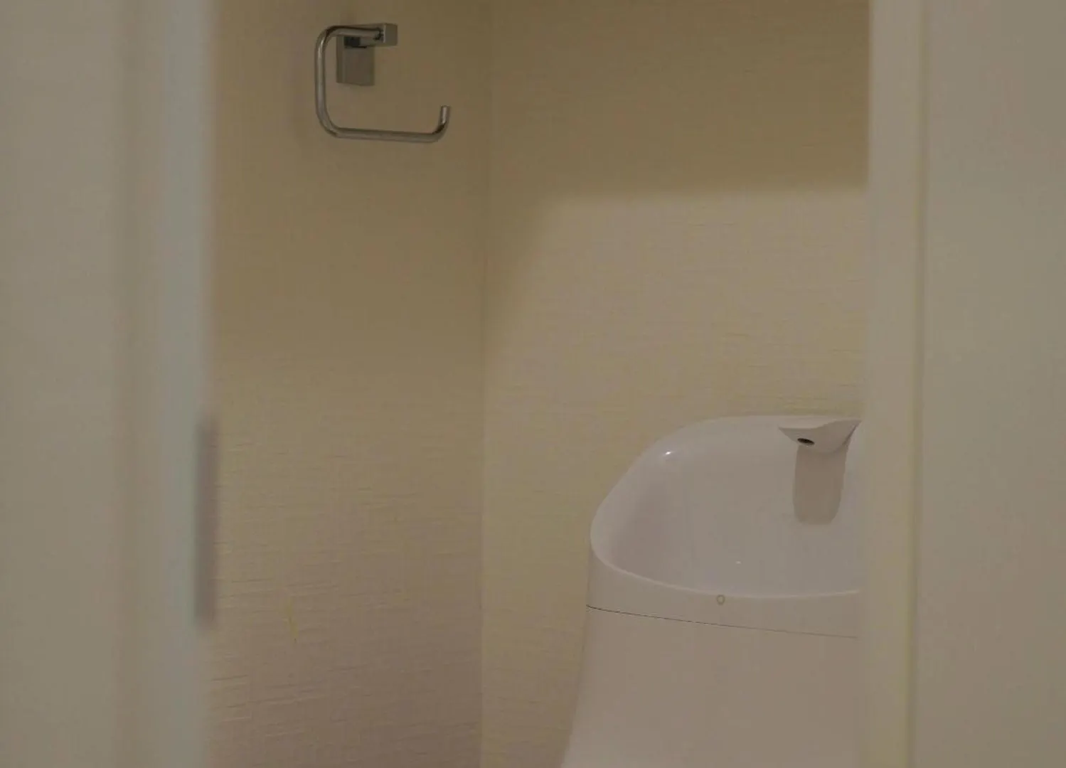 Roppongi 4 Minutes, 4 Person Mansion,Dyson Hair Dryer, Pola Toiletries Apartment Tokyo
